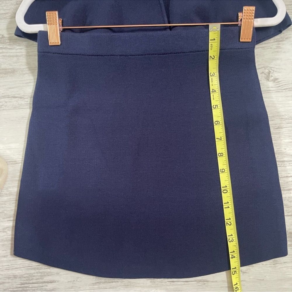 NWT Elegant CARDIGAN And SKIRT Set Size Small - Picture 11 of 14